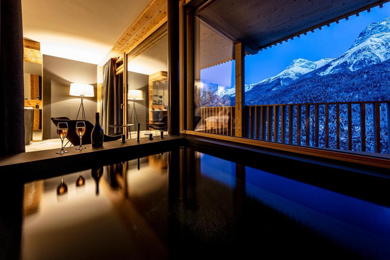 Hotel Arnica Scuol - Adults Only المظهر الخارجي الصورة