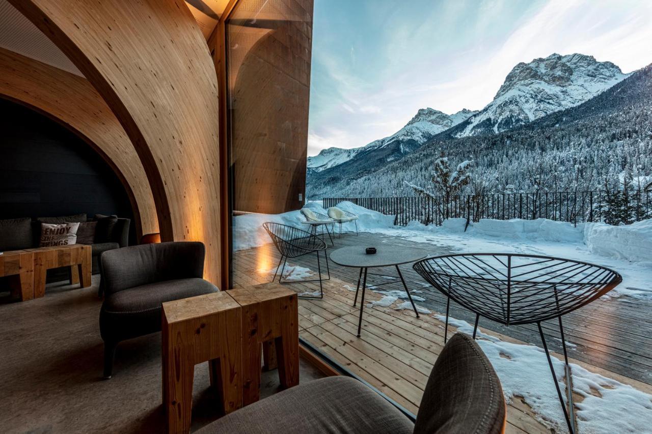 Hotel Arnica Scuol - Adults Only المظهر الخارجي الصورة