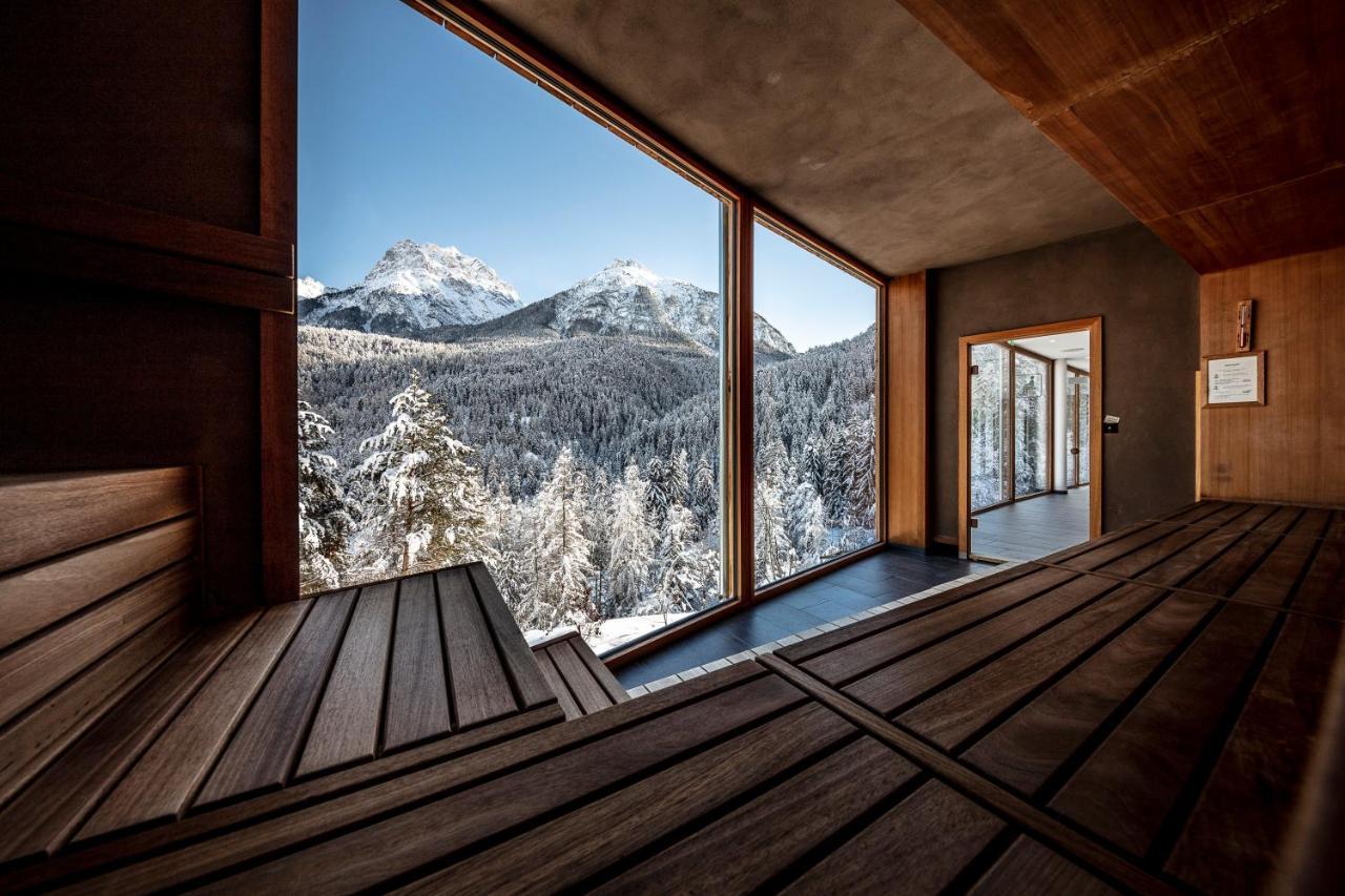 Hotel Arnica Scuol - Adults Only المظهر الخارجي الصورة