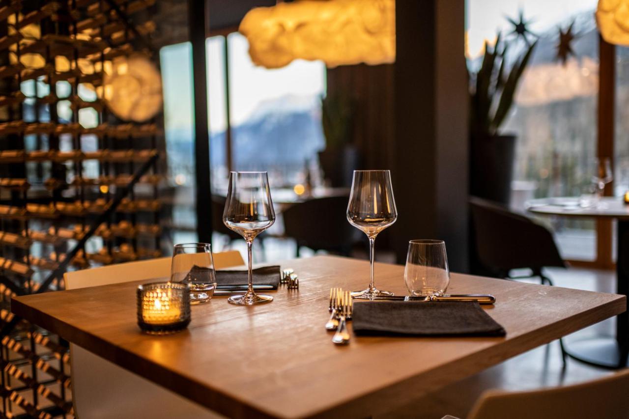 Hotel Arnica Scuol - Adults Only المظهر الخارجي الصورة